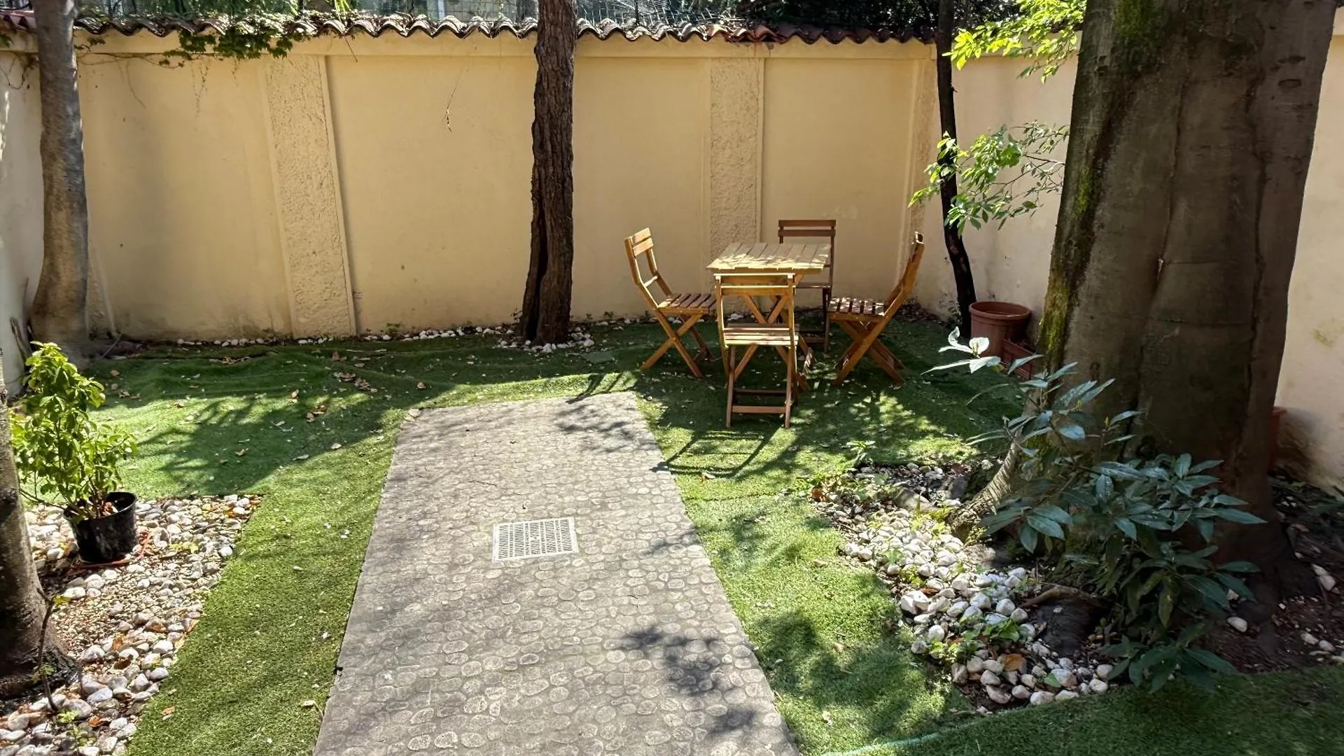 Squirrel'S House Apartment Milan Italy